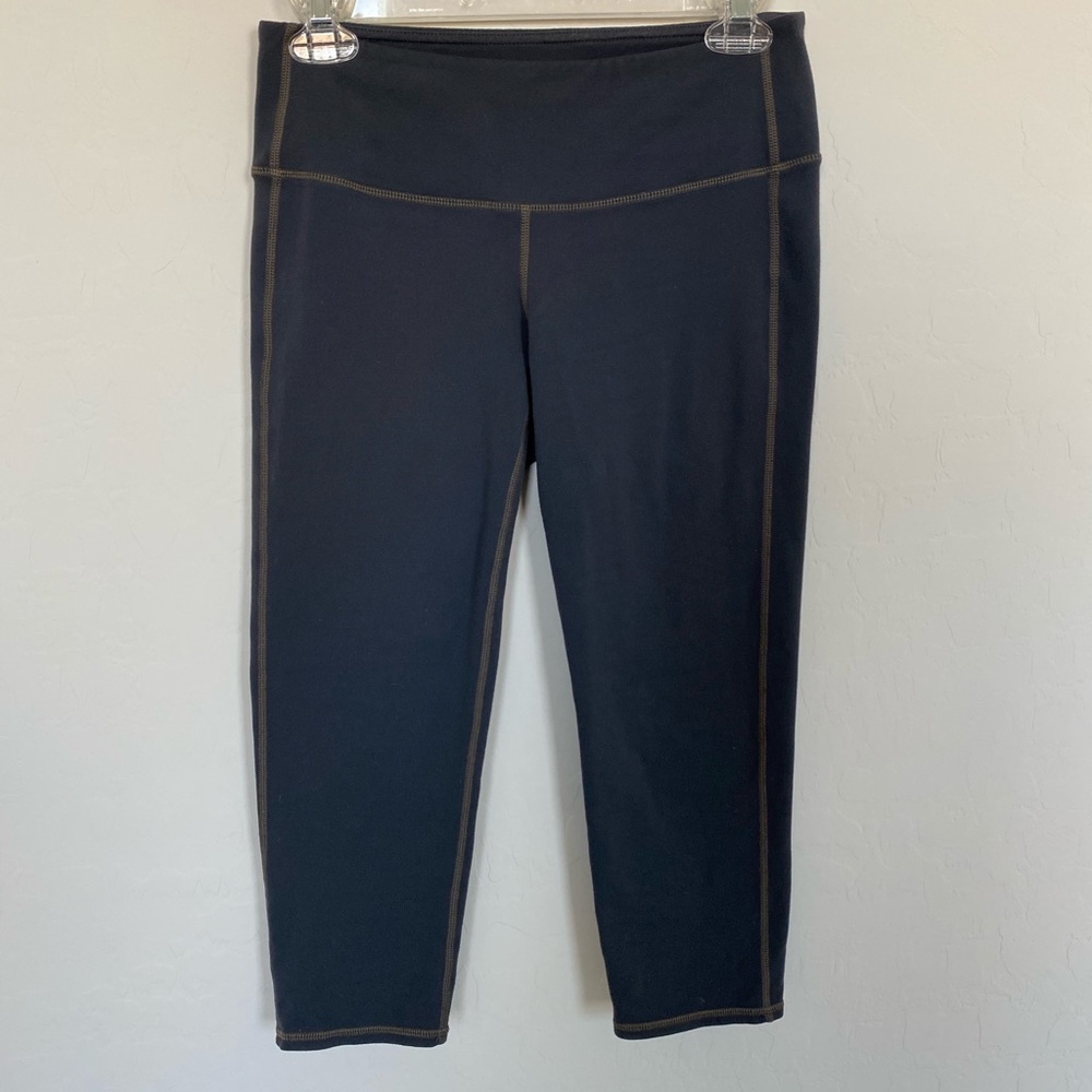 💙Athleta Dark Gray Cropped Leggings